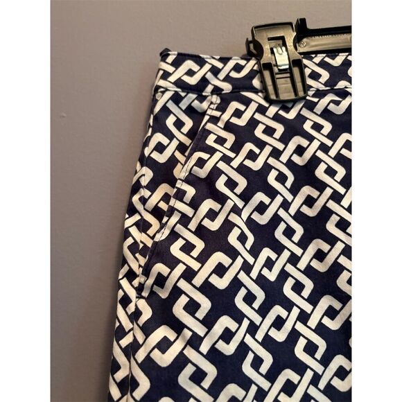 Izod Women's Standard Size 10 Geometric Skort with Built-in Shorts Multicolor - Picture 2 of 10